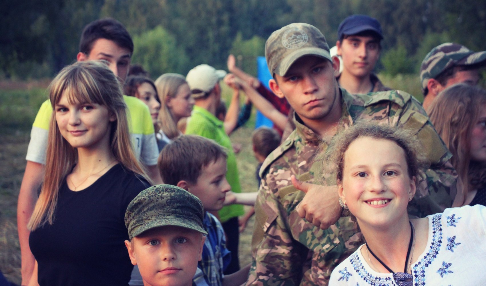 В кадетском лагере для мальчиков на лето учатся патриоты России