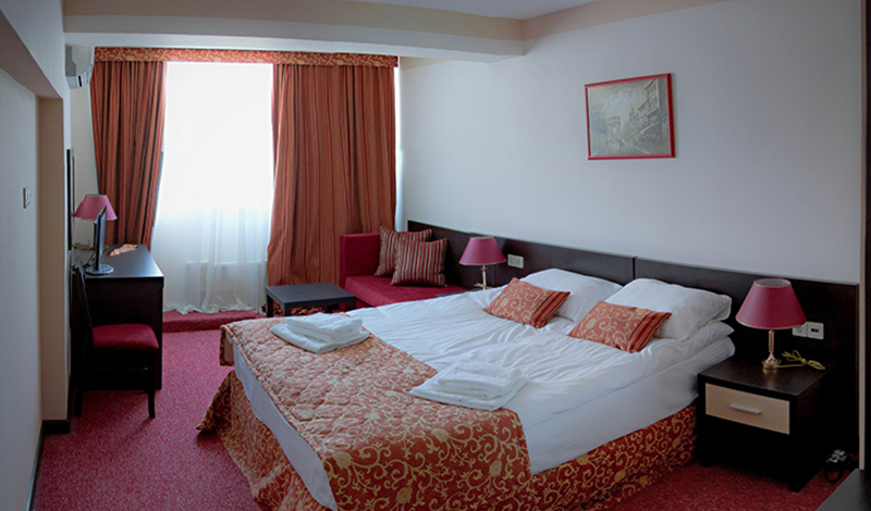 Yangee Морской фото 1