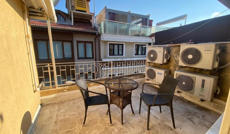 Amida House