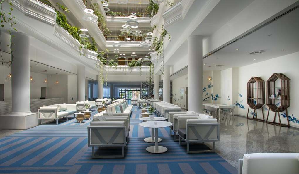 Anastasia Beach Hotel фото 1