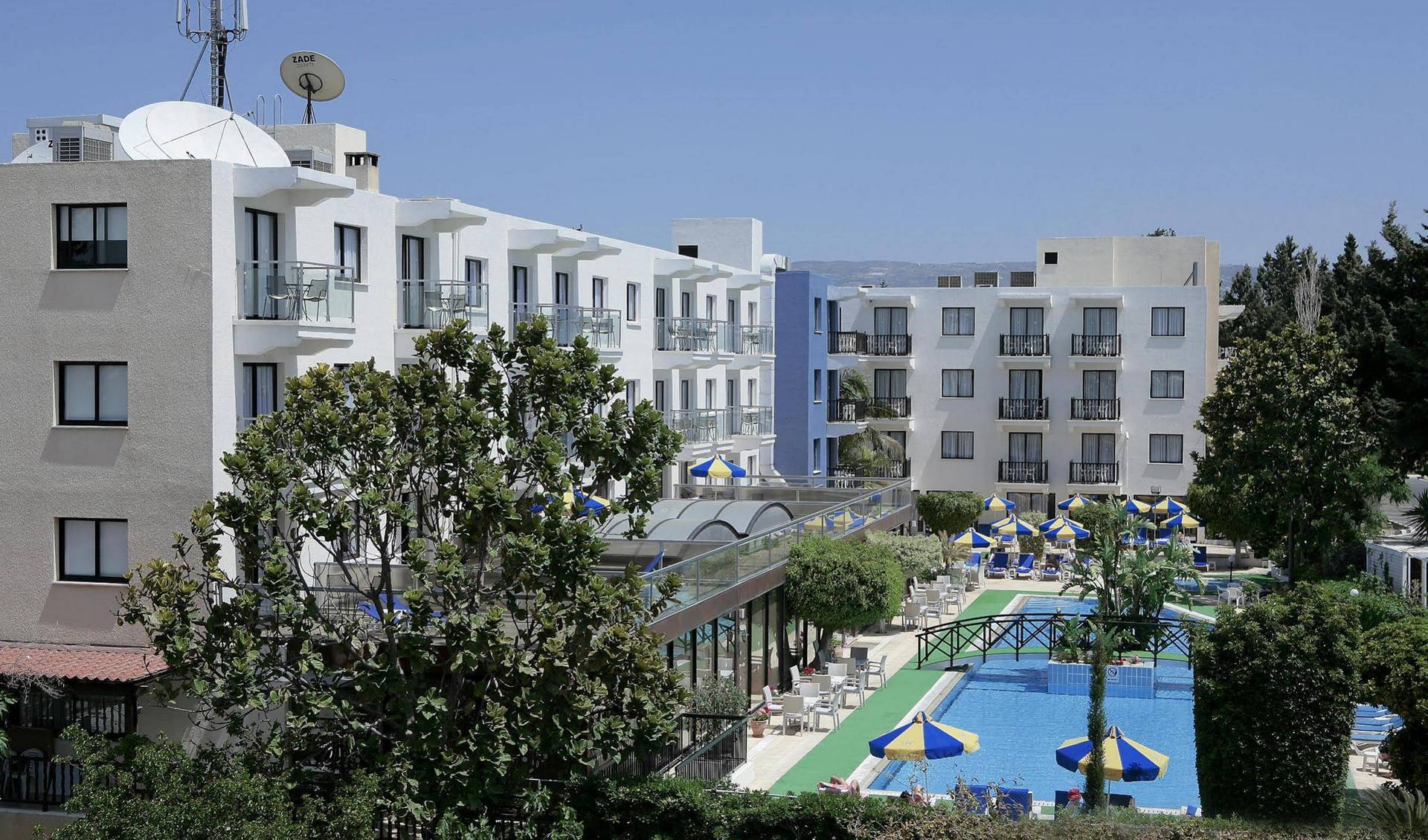 Anemi Hotel & Suites