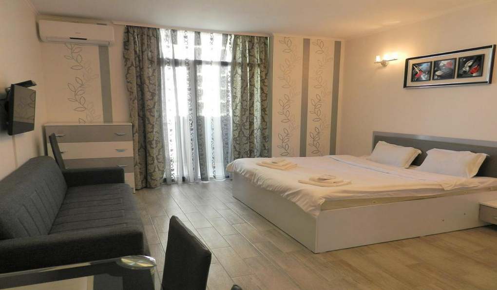 Apart Hotel in Black Sea Tower фото 1