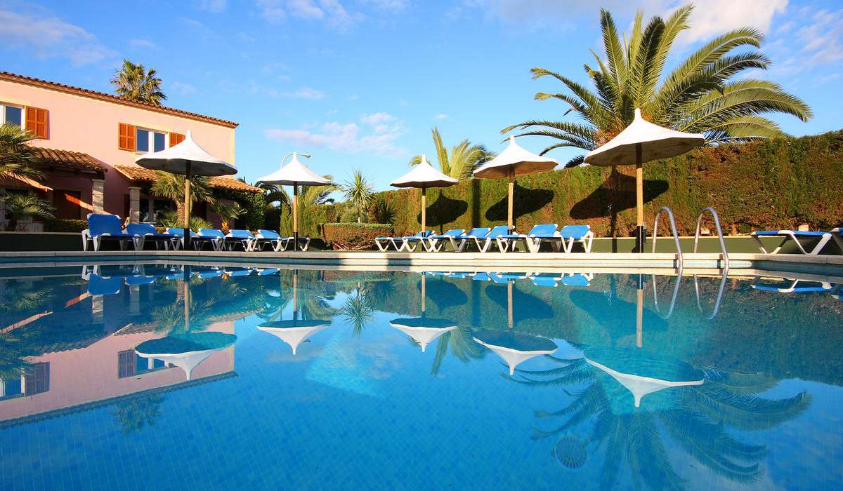 Apartamentos Iris