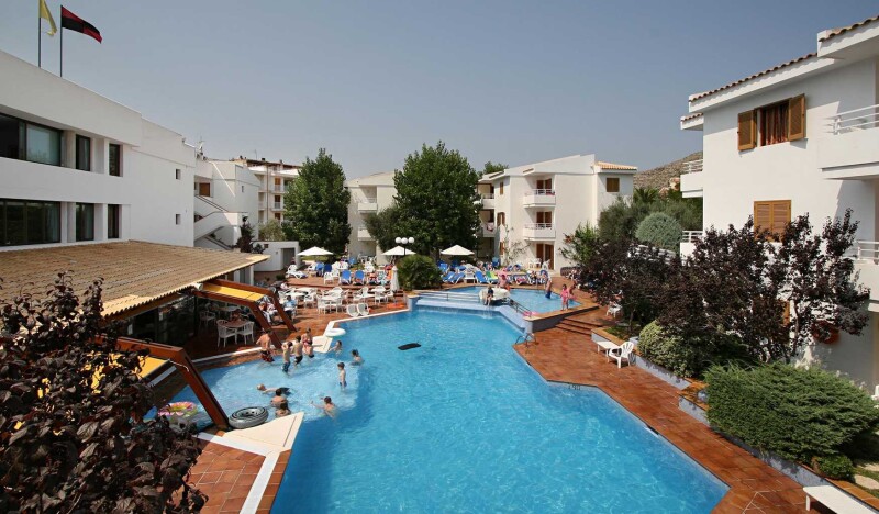 Aparthotel Flora