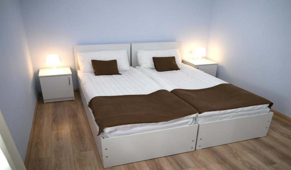 Apartment at Pirosmani 22