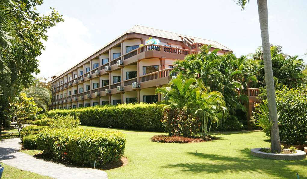 Botany Beach Resort