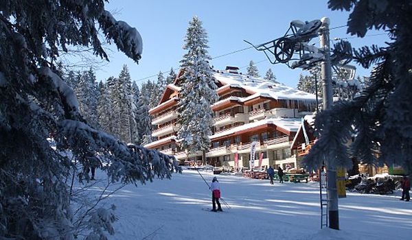 Yanakiev Hotel