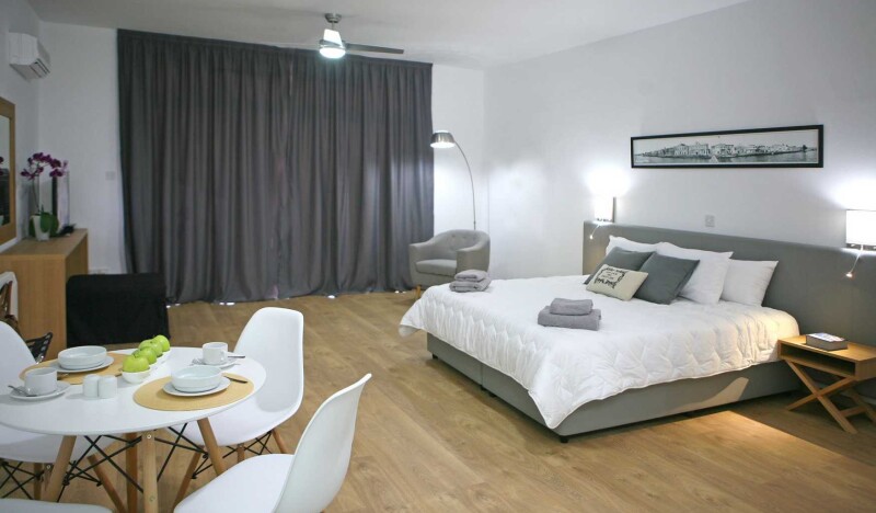 Corina Suites & Apartments