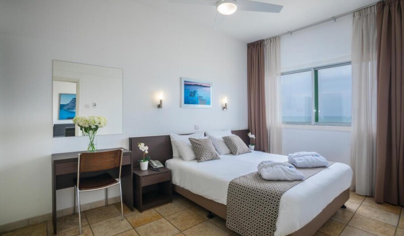Costantiana Beach Hotel Apartments