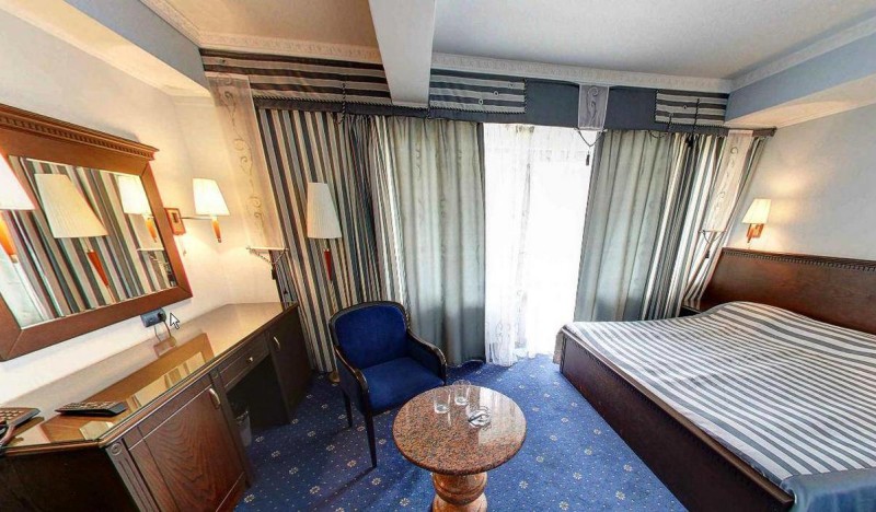 Отель Дельфин