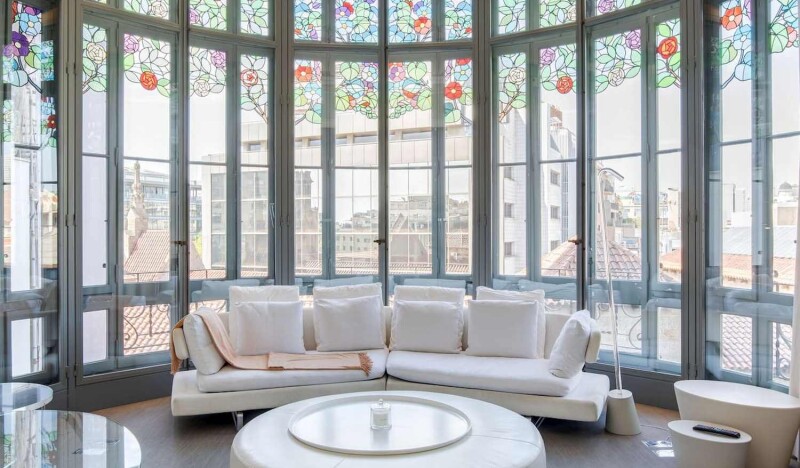 El Palauet Luxury Suites