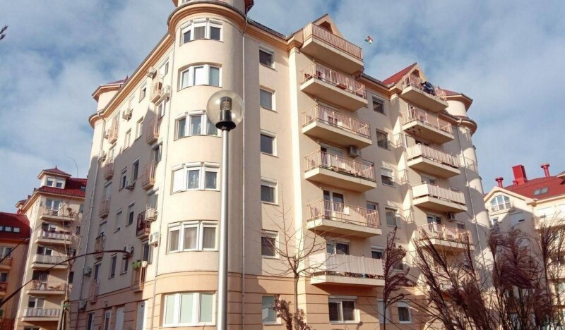 Gina Apartman