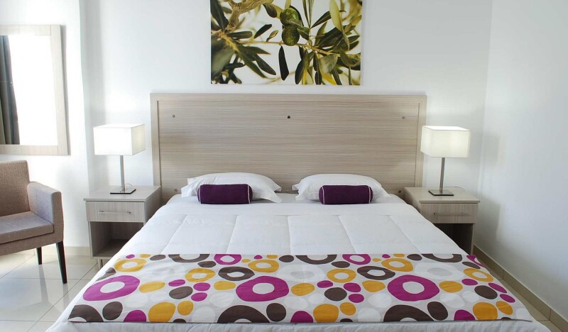 Frixos Suites Hotel Apartments