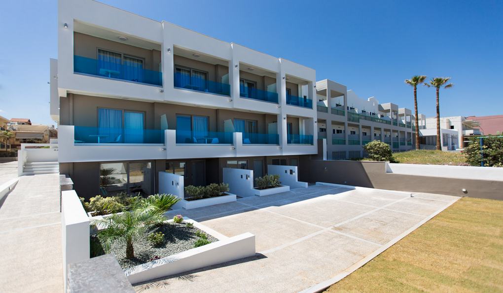 Golden Coast Seaside Apartments