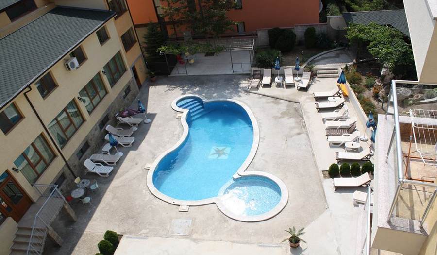 Golden House Apartments Golden Sands