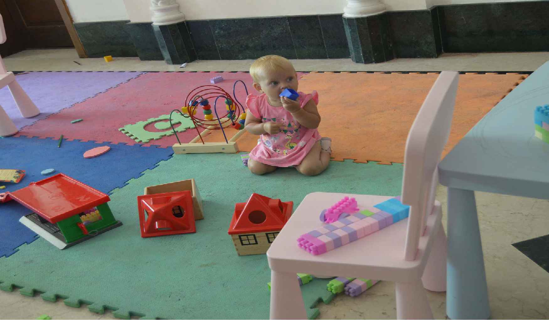 Hotel Holiday International
