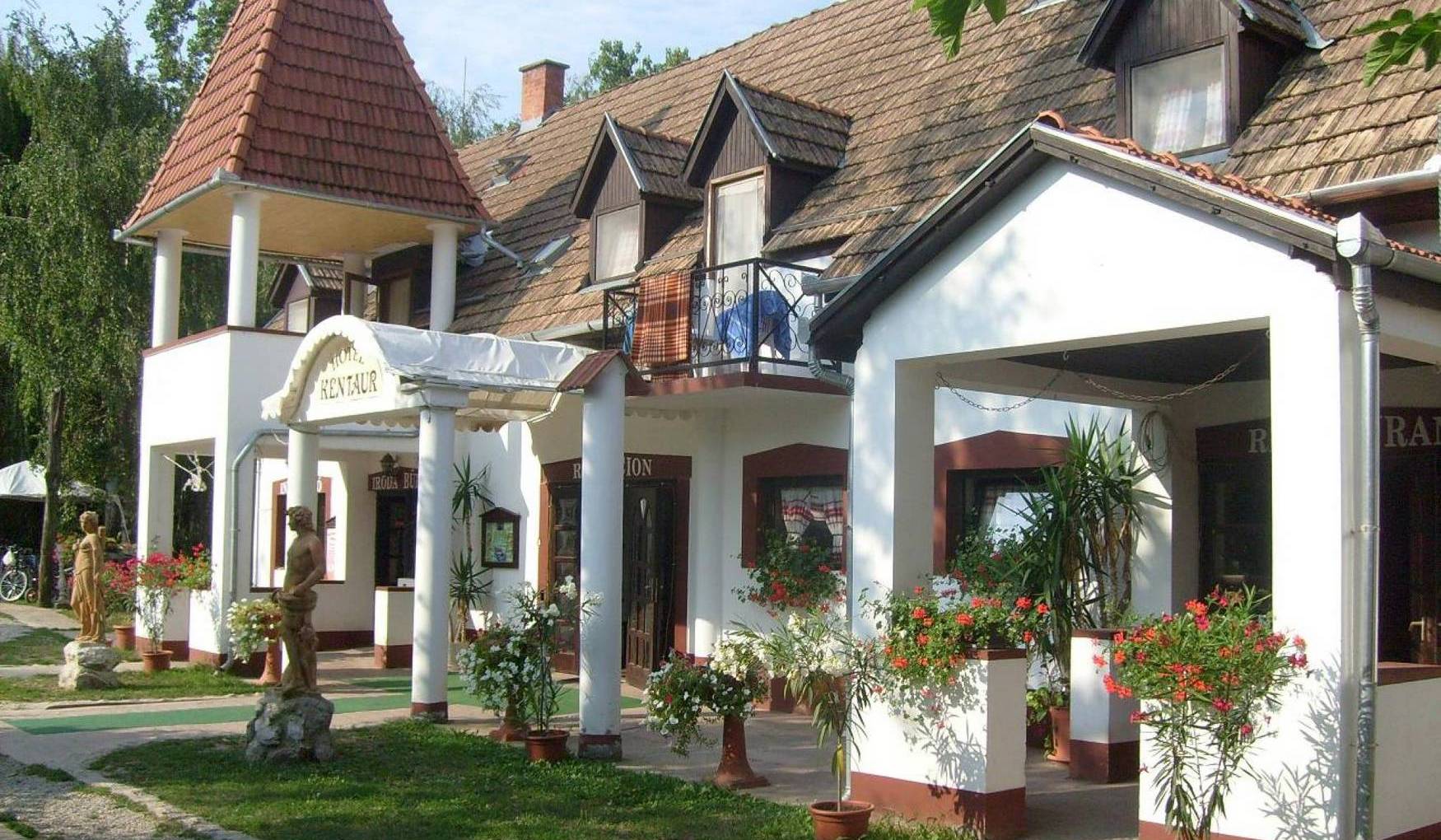 Hotel Kentaur фото 1
