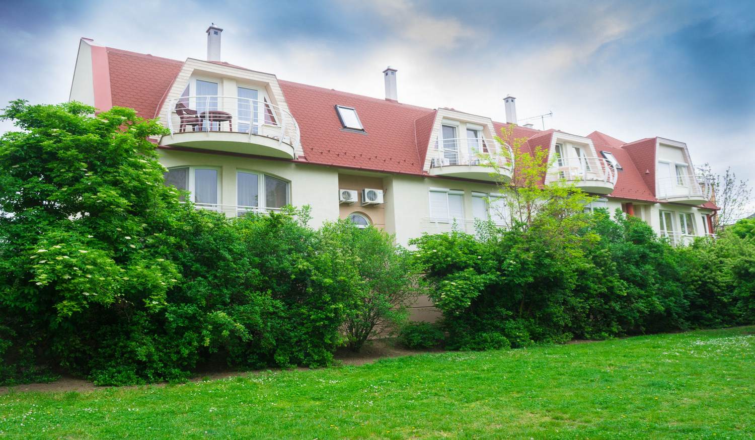 ILLÉS Apartmanok II
