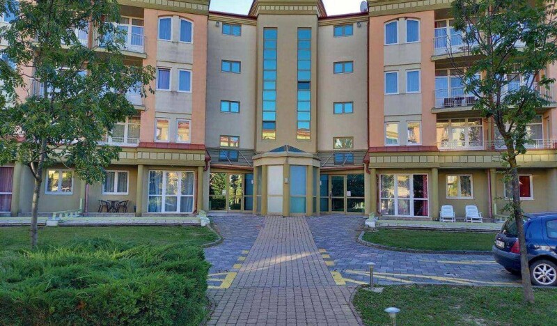 Karos Gold 813 Wellness Apartman