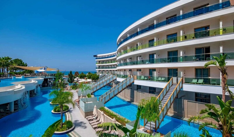 Long Beach Resort & Spa Deluxe