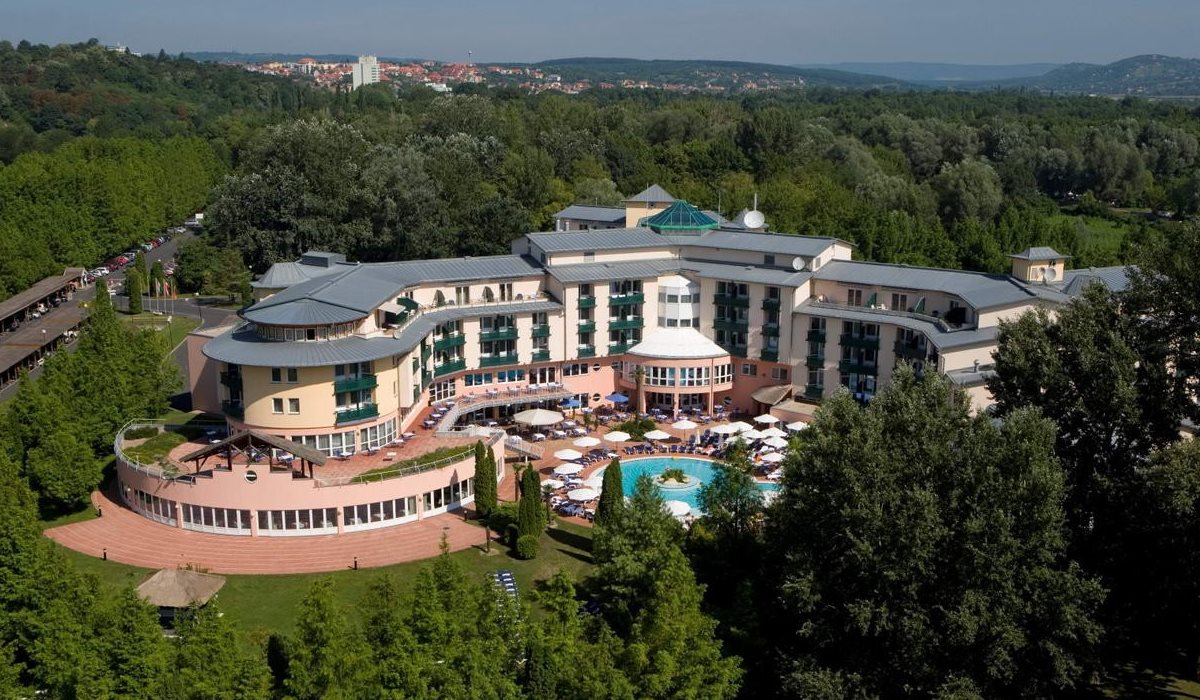 Lotus Therme Hotel & Spa