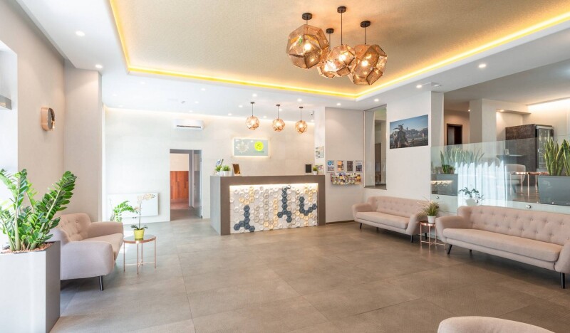 Maple Tree Budget Apartments