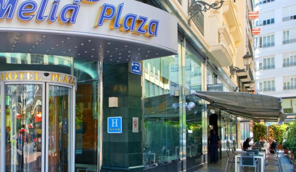 Melia Plaza Valencia фото 1