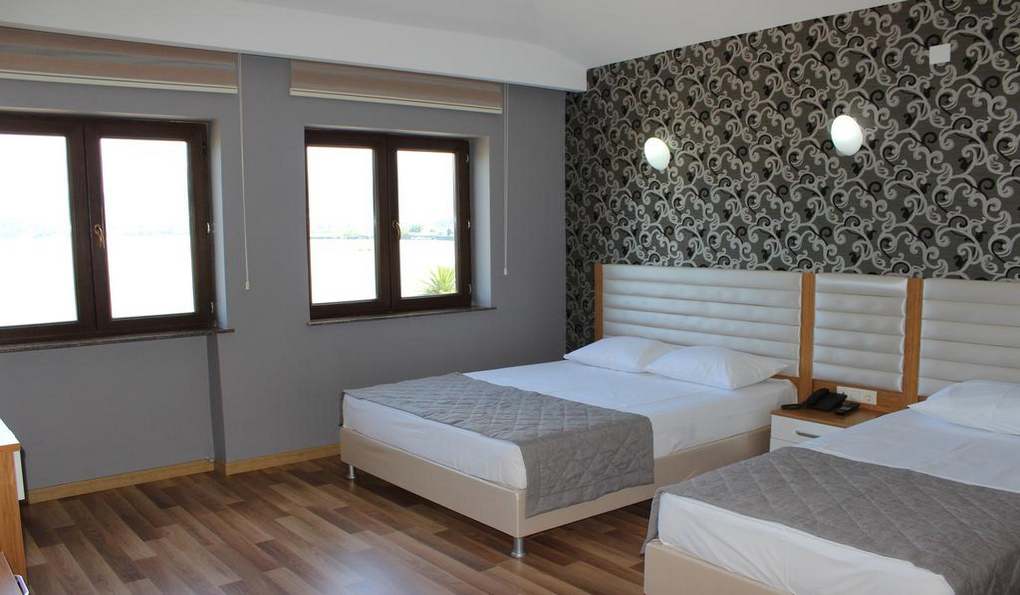 Moni Hotel Batumi