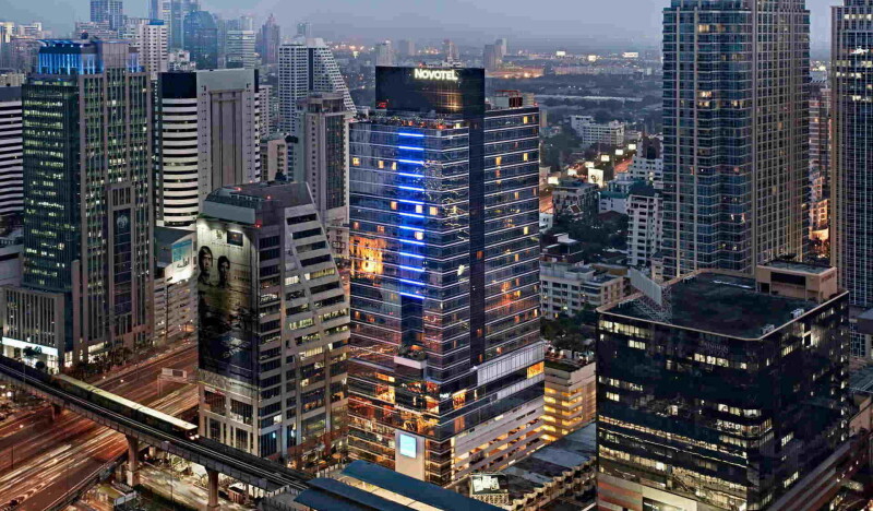 Novotel Bangkok Ploenchit Sukhumvit Hotel