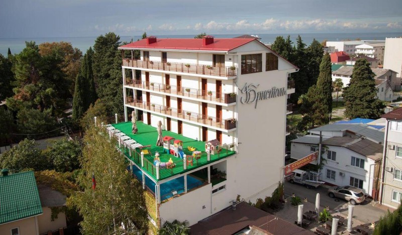 Отель Бристоль Лазаревское