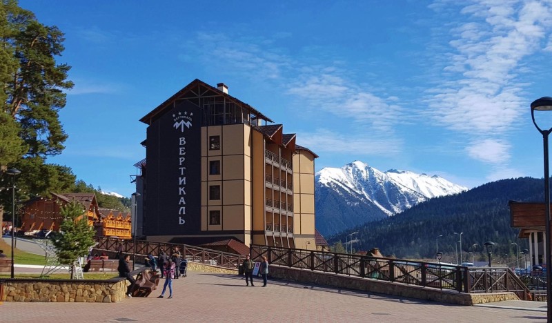 Отель Вертикаль