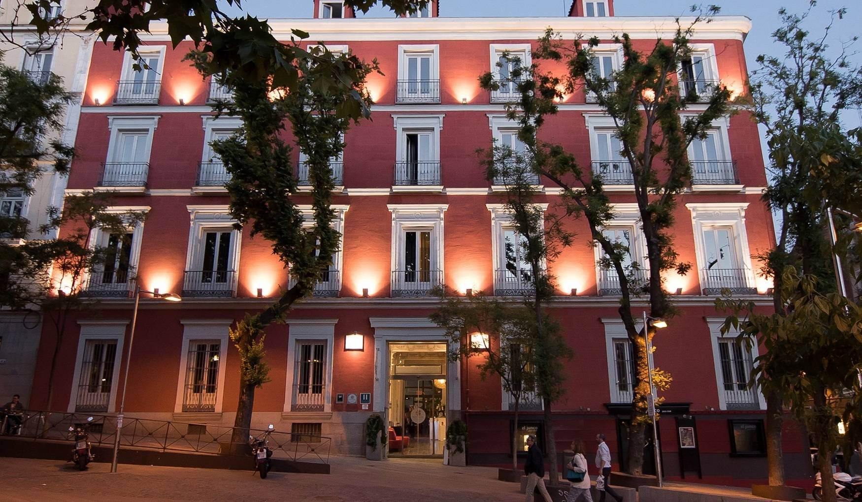 Petit Palace Santa Bárbara