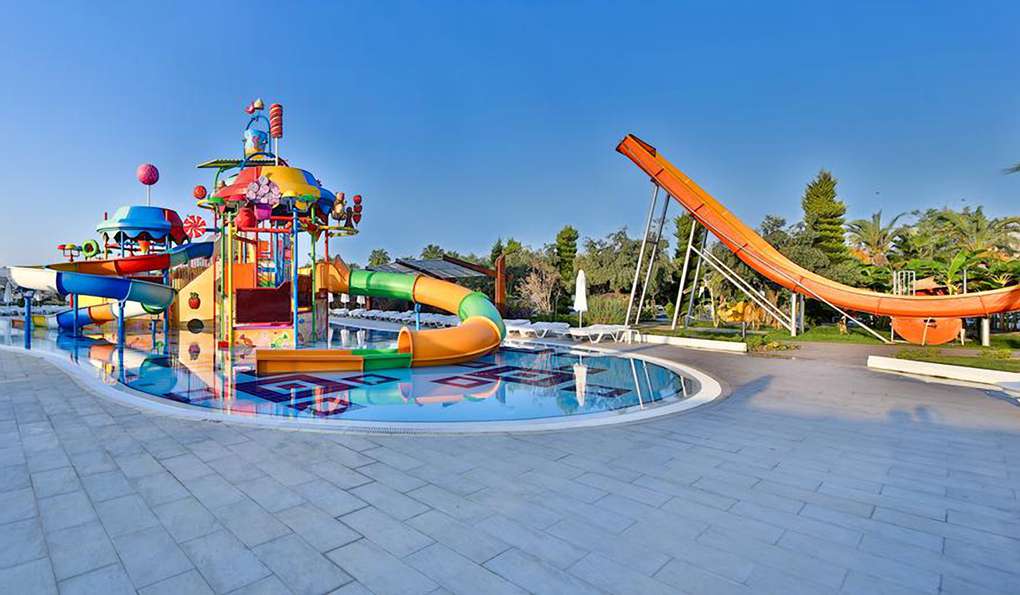 Saturn Palace Resort фото 1