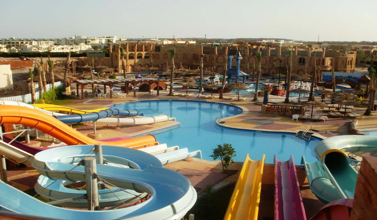 Sea Beach Aqua Park Resort 