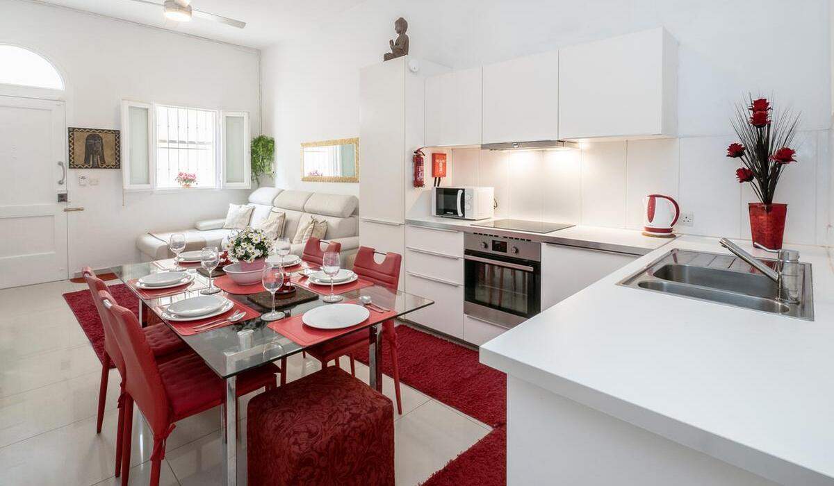 Sliema Quiet & Modern Maisonette