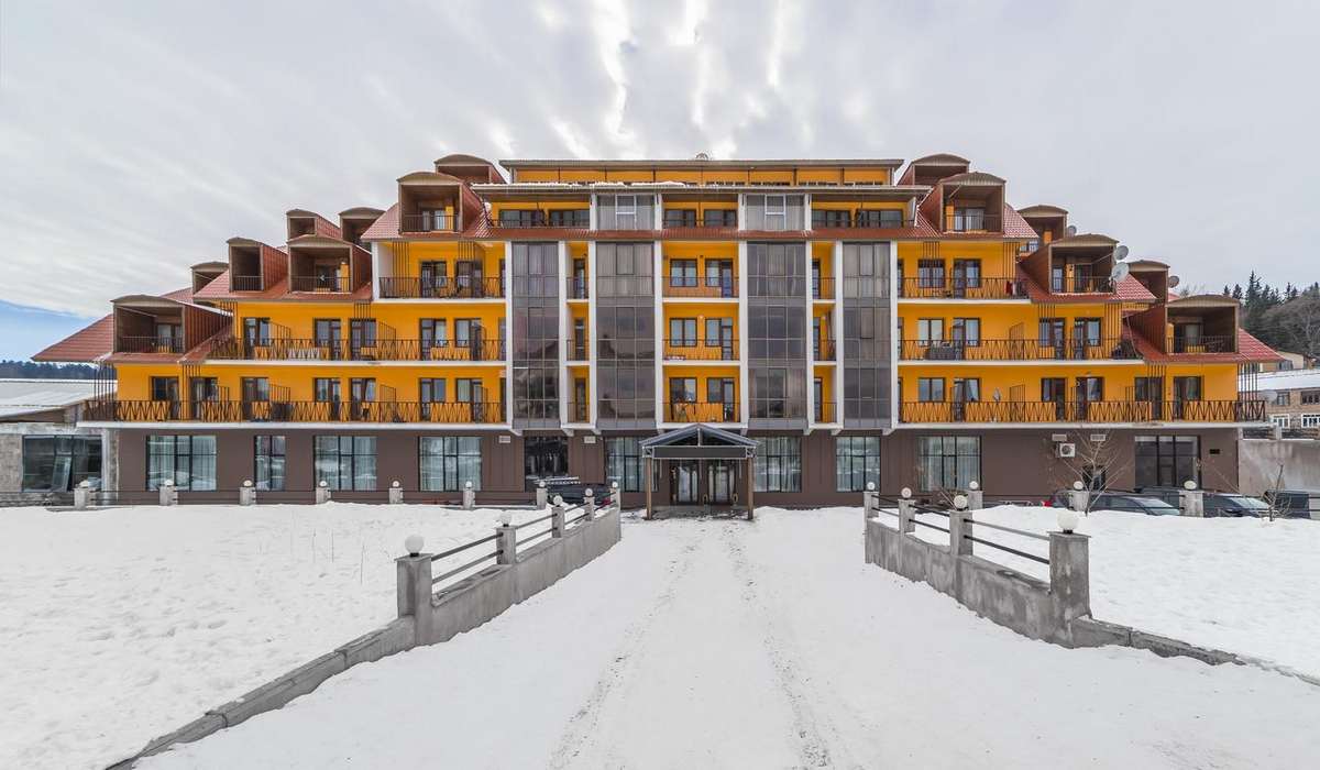 Snow Plaza Apartment