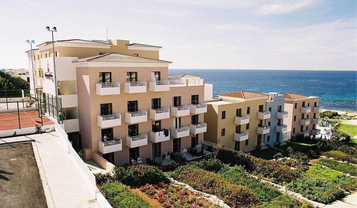 St. George Gardens & Suites