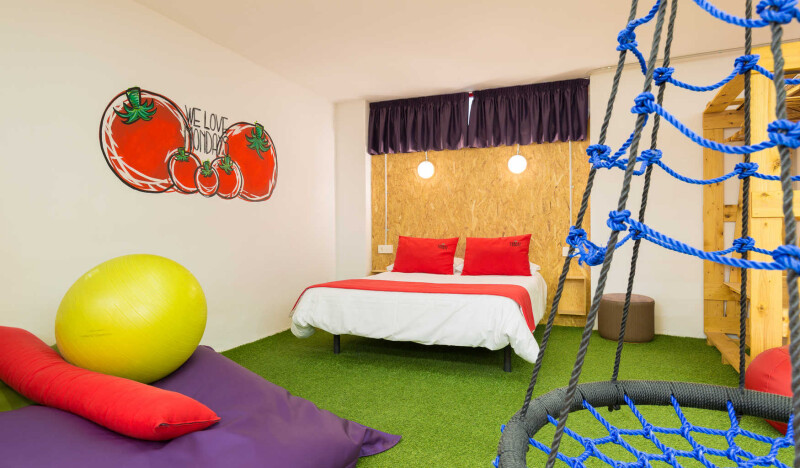 Tomate Rooms