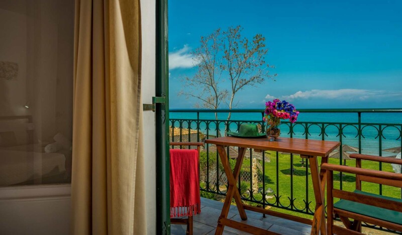 Zarkadis Beach Apartments