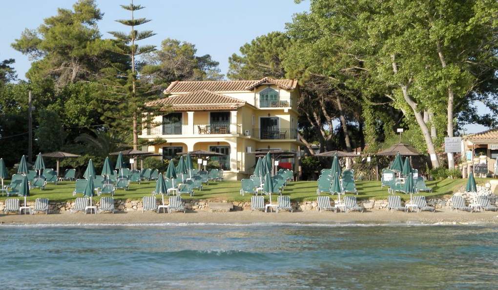 Zarkadis Beach Apartments