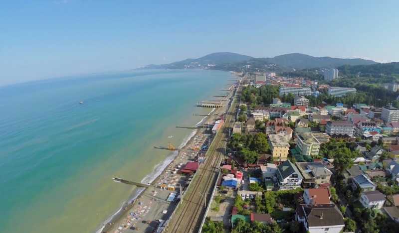 Адлер в мае: завершающие аккорды весны