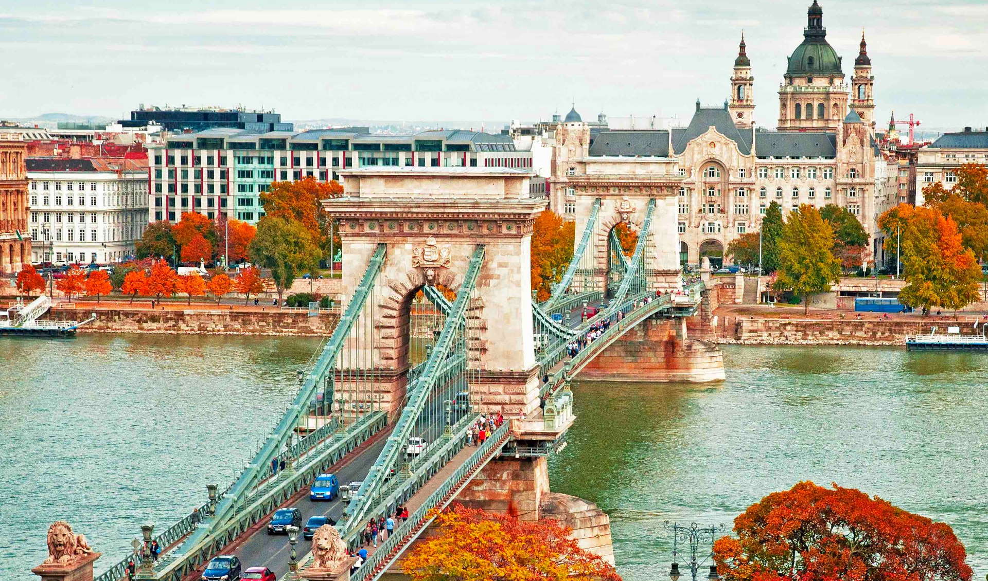 Будапешт в октябре: фестивали и золотая осень