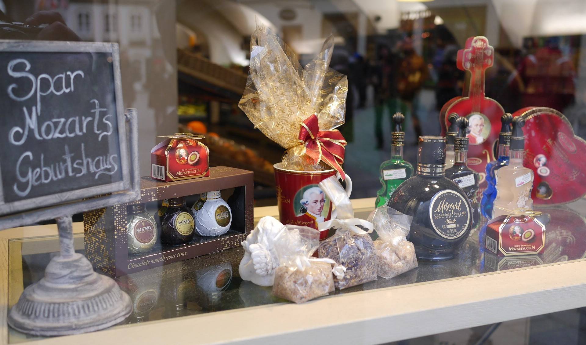 What to Buy in Salzburg: 17 Ideas of Souvenirs and Gifts