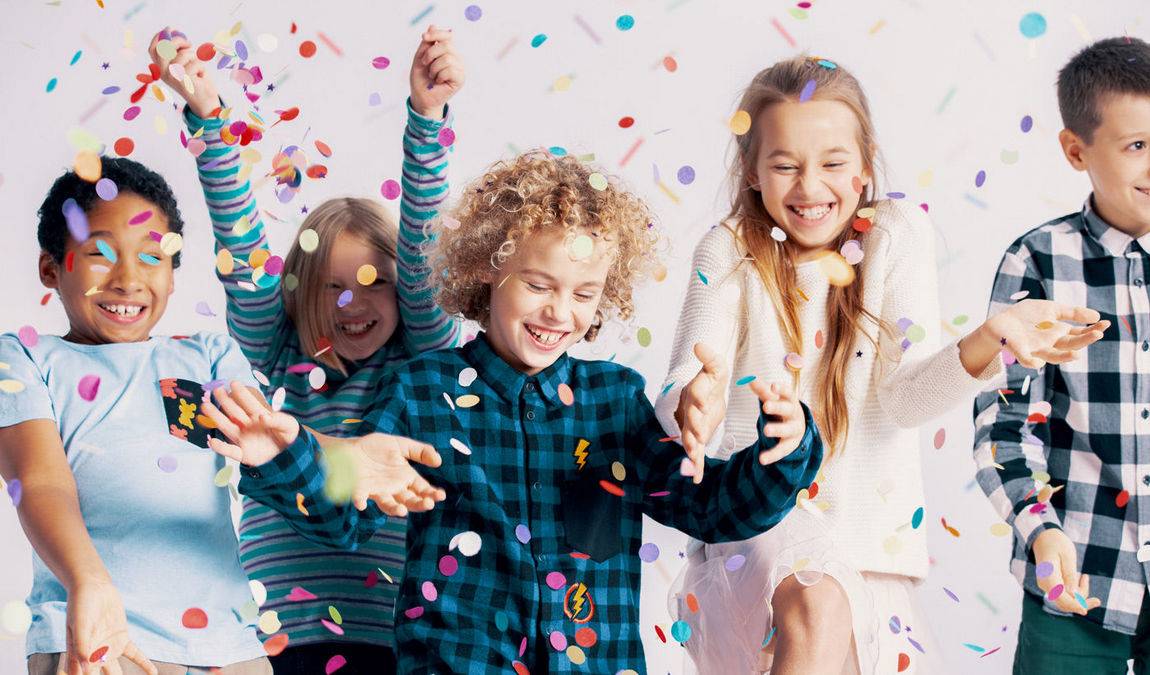 Игры для детей 8 лет дома и на улице: 25 развивающих и развлекательных игр