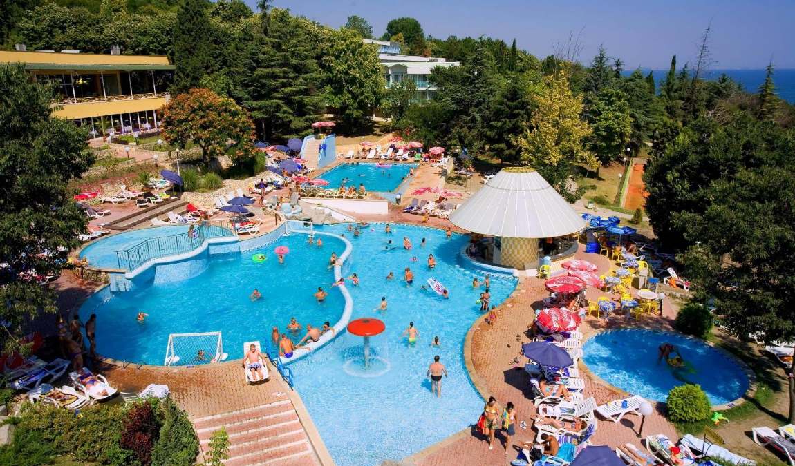 Цены на отдых в Албене в июле