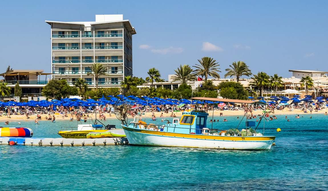 айя-напа в августе: прощание с летом на кипре фото 1