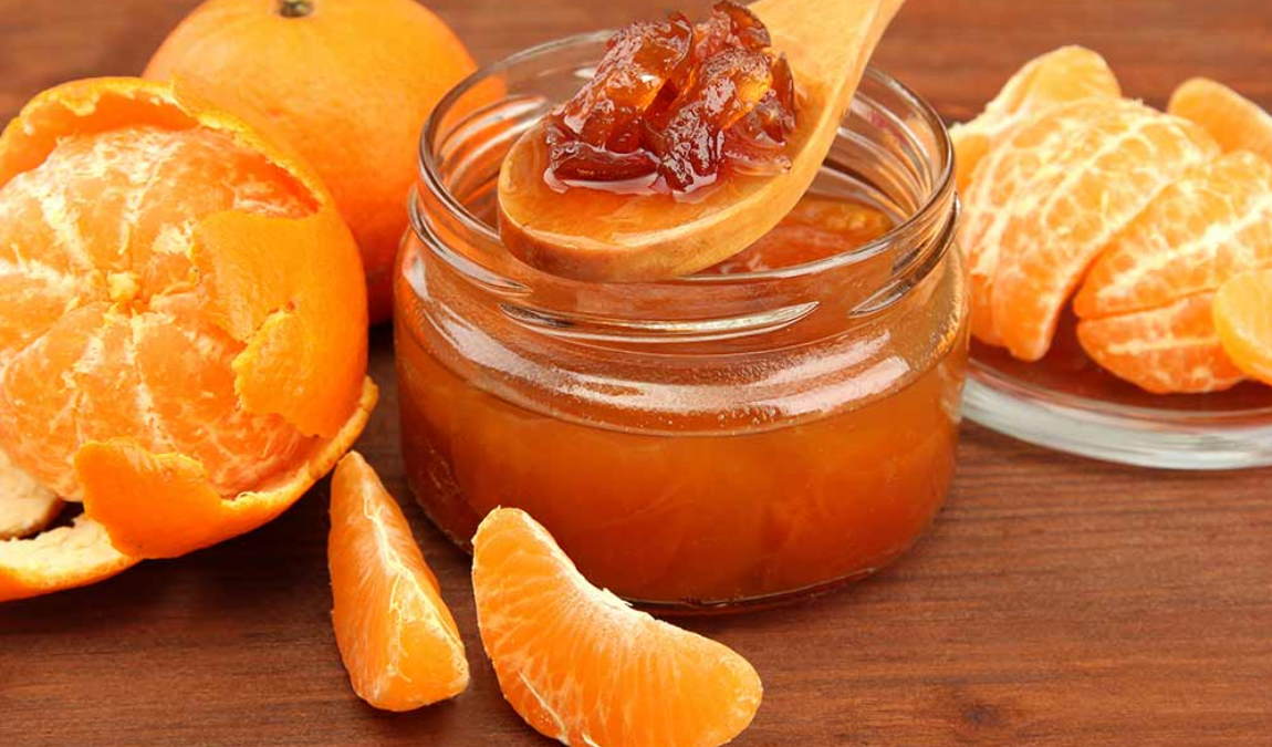 Мандариновое варенье как пример подарка из Бодрума для ребенка
