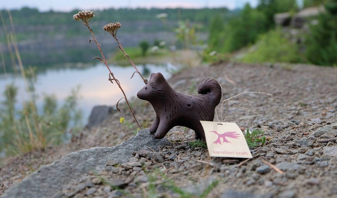 Игрушка-свистулька для ребенка из Пскова