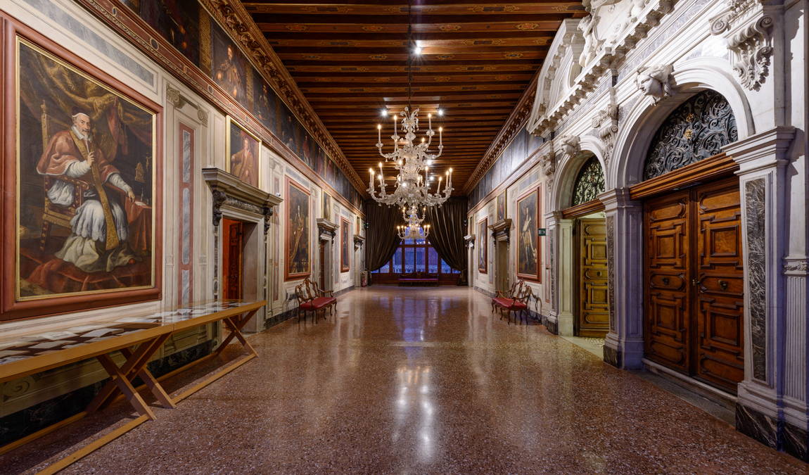 Отдых с детьми в Венеции: Палаццо Мочениго