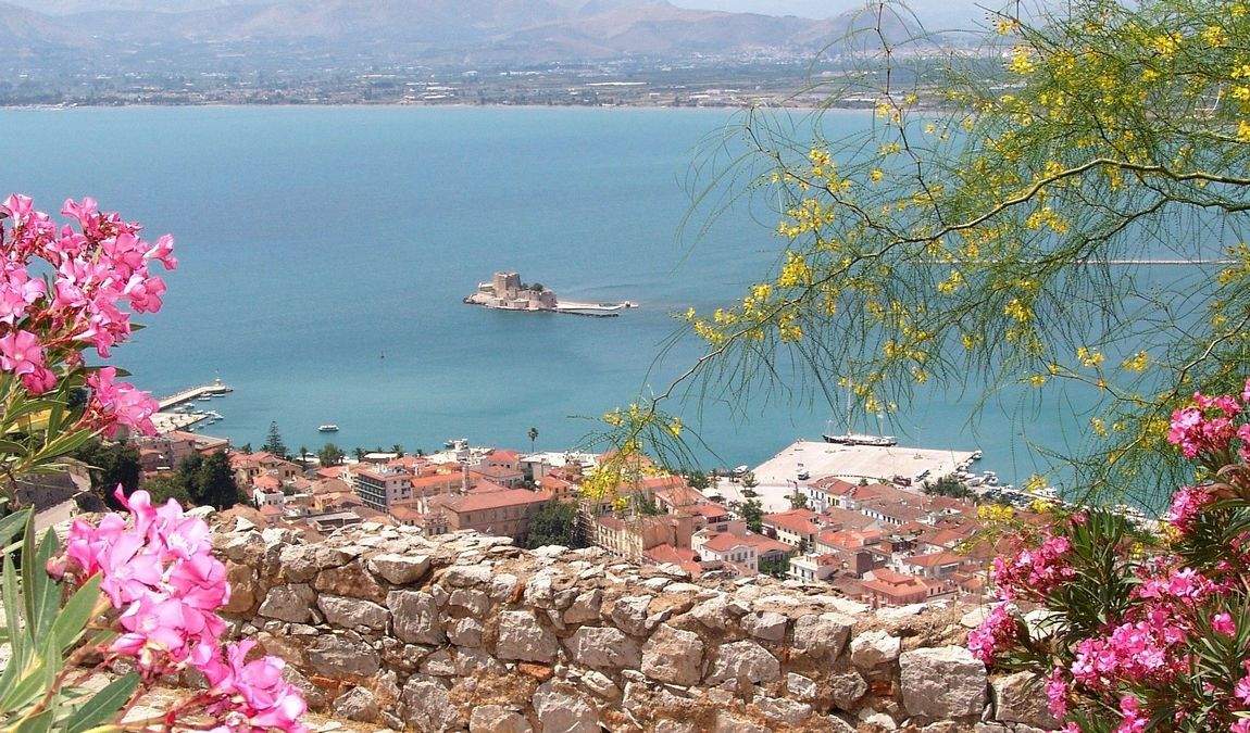 что делать в греции в октябре